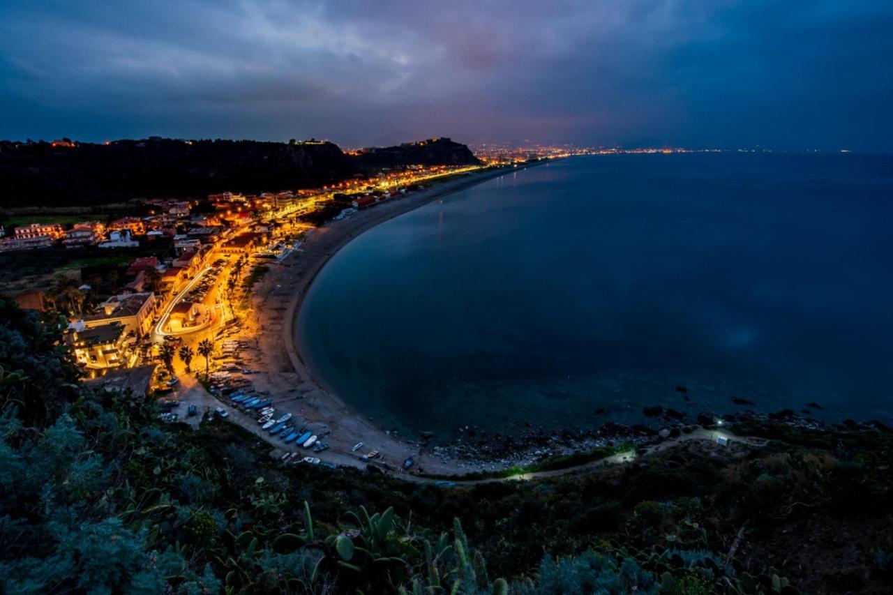 Home Square Milazzo Exterior foto